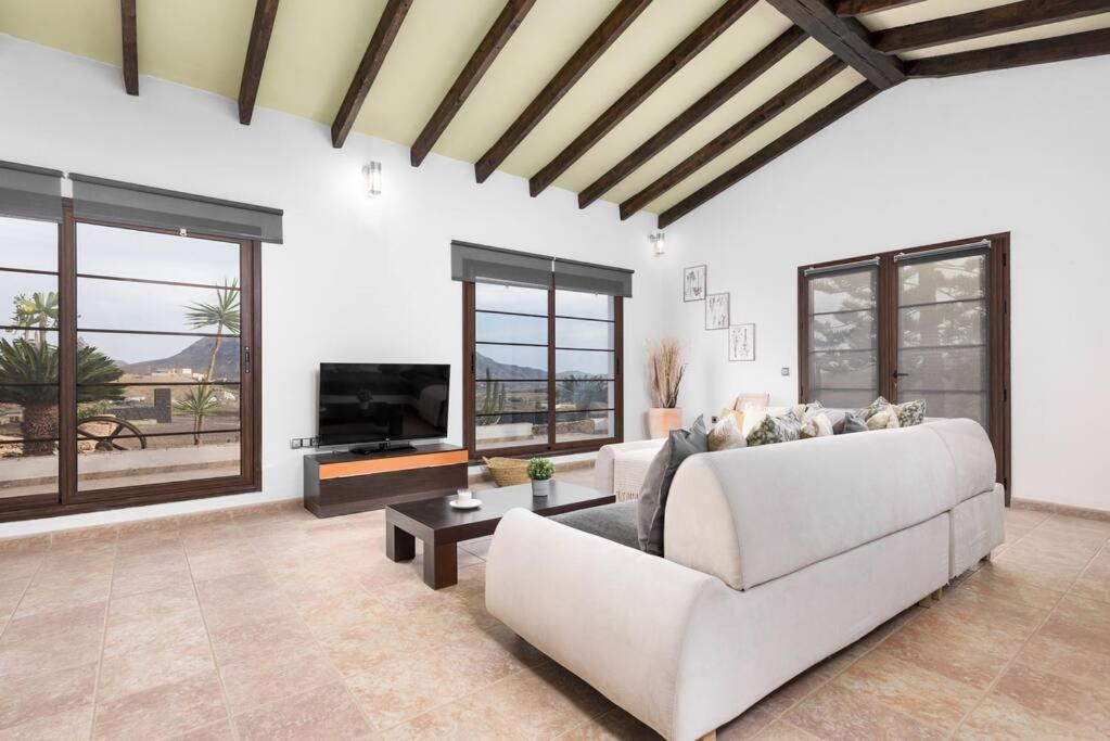 Вилла Casa El Kornao, Fuerteventura Туйнехе Экстерьер фото